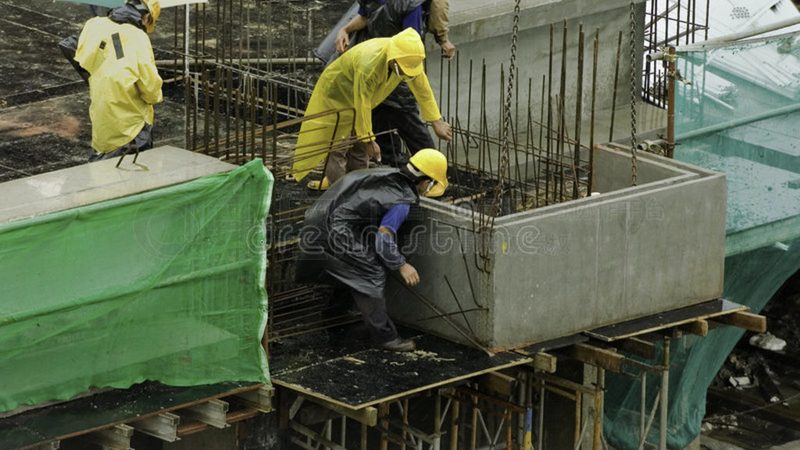 房屋建筑施工总承包资质办理：流程详解与注意事项
